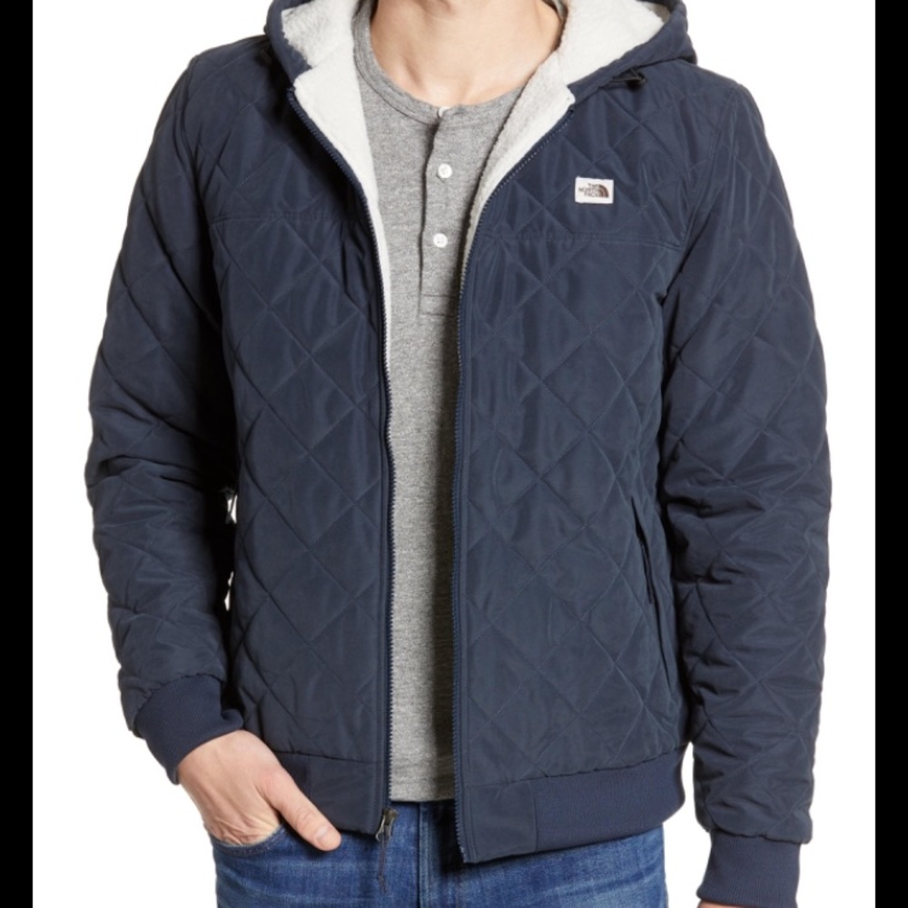 Men’s North Face Jacket - Medium
